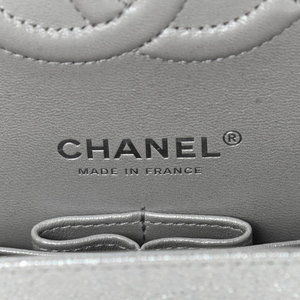 ββ CHANEL 21K Glittered Silver Metallic Caviar Quilted Medium Double Flap CC bag - Picture 7 of 14